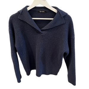 Super comfy navy blue sweater
